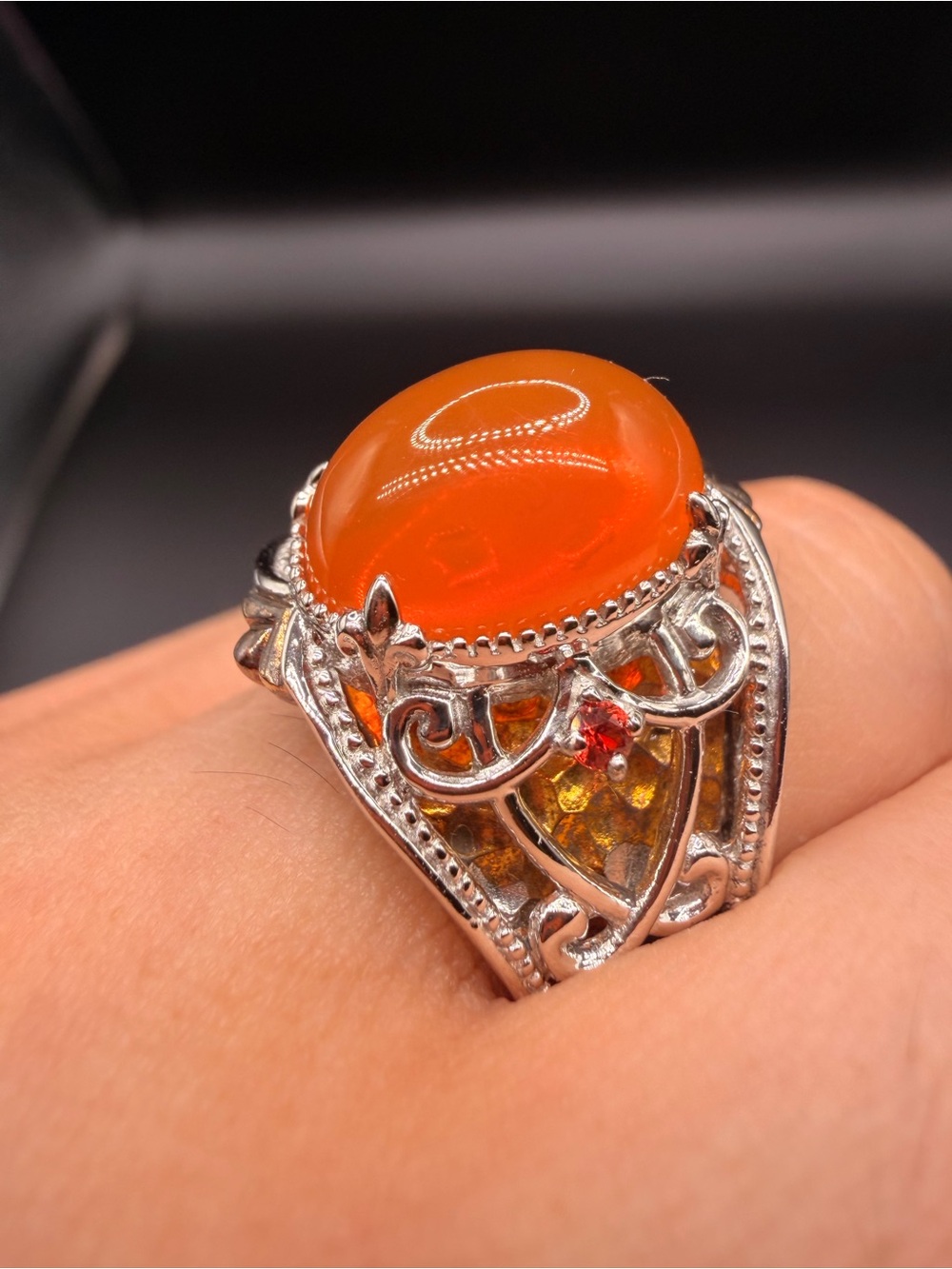 925 Sterling silver Carnelian & Garnet Ring Size 10.